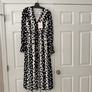 Carolina Herrera New York. Long sleeve polka dot midi size 8